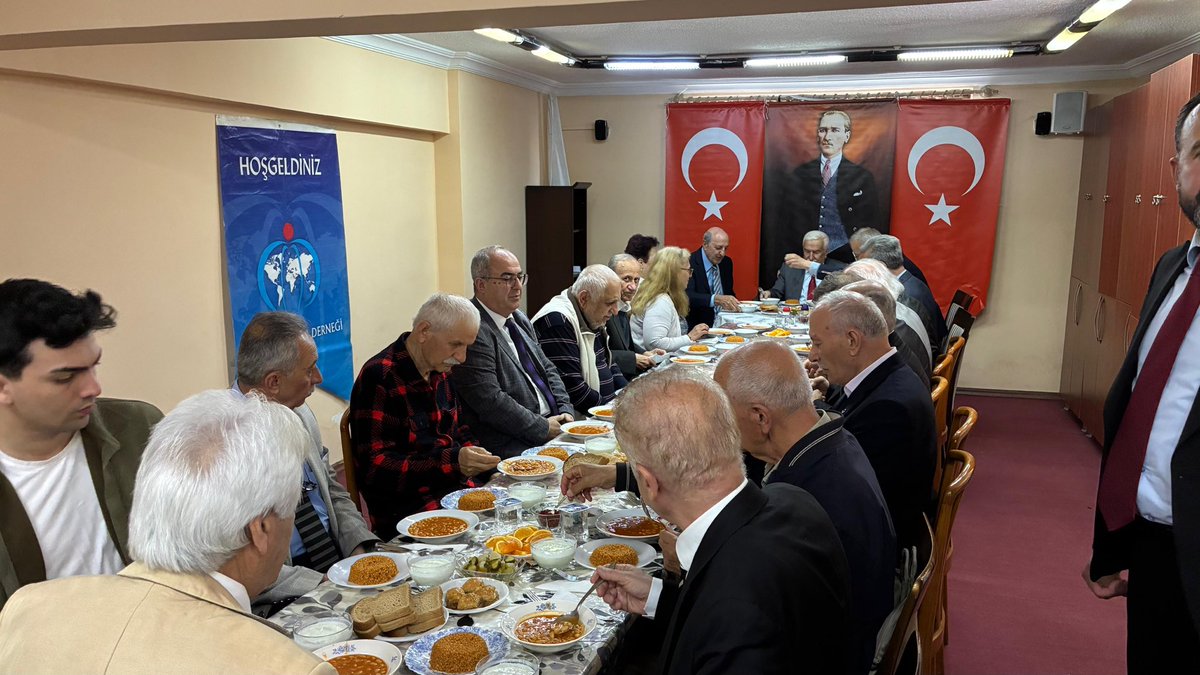 Demokraside Birlik tweet media