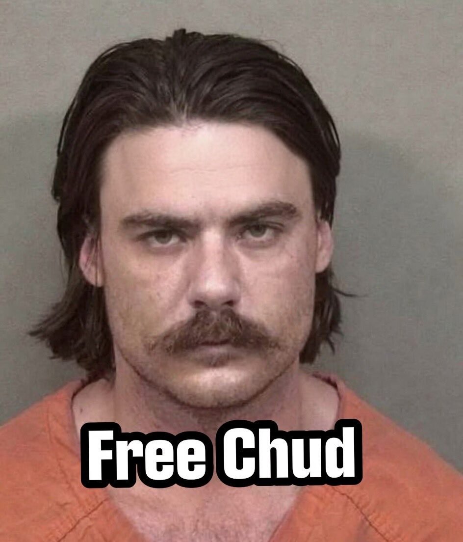 S2K___'s tweet photo. @RealAlexJones Free Chud https://t.co/x5cKrFImmb