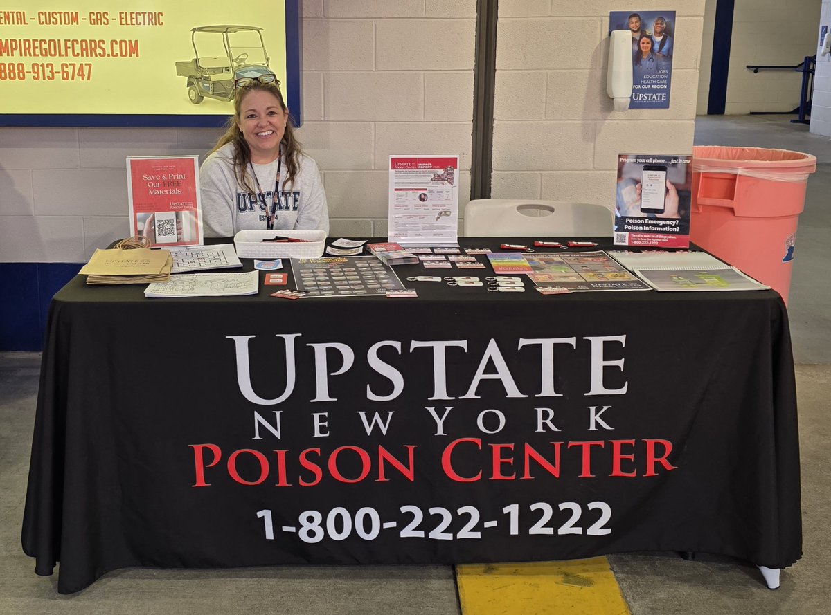 UpstatePoison's tweet photo. Nothing beats a night at the ballpark ⚾️ 

Always a great time with the @SyracuseMets sharing poison prevention information and chatting with the announcers about how our poison center keeps our communities safe! 

Save our number: 1-800-222-1222 ☎️ https://t.co/FfIz7fM2jS