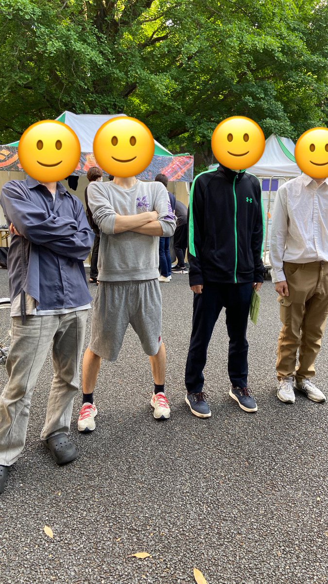 uT_ARO's tweet photo. 弥生キャンパスで前日準備をする人たちはみんなどこか暗い目をしていました。数えきれないほど「僻地」という言葉が聞こえてきたりもしました。ということで、人の心がある方は本郷キャンパスだけでなく弥生キャンパスにもお立ち寄りください。 https://t.co/9ChJlZbqw7
