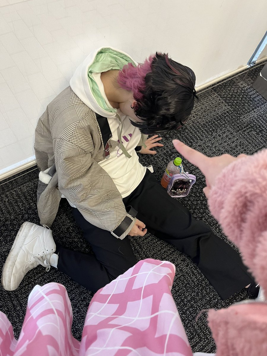 Fu_wa_cos's tweet photo. 🐣📛「ｿﾏサボってる〜」

🍇▶︎@cos_nty https://t.co/vtTD4c3eFe