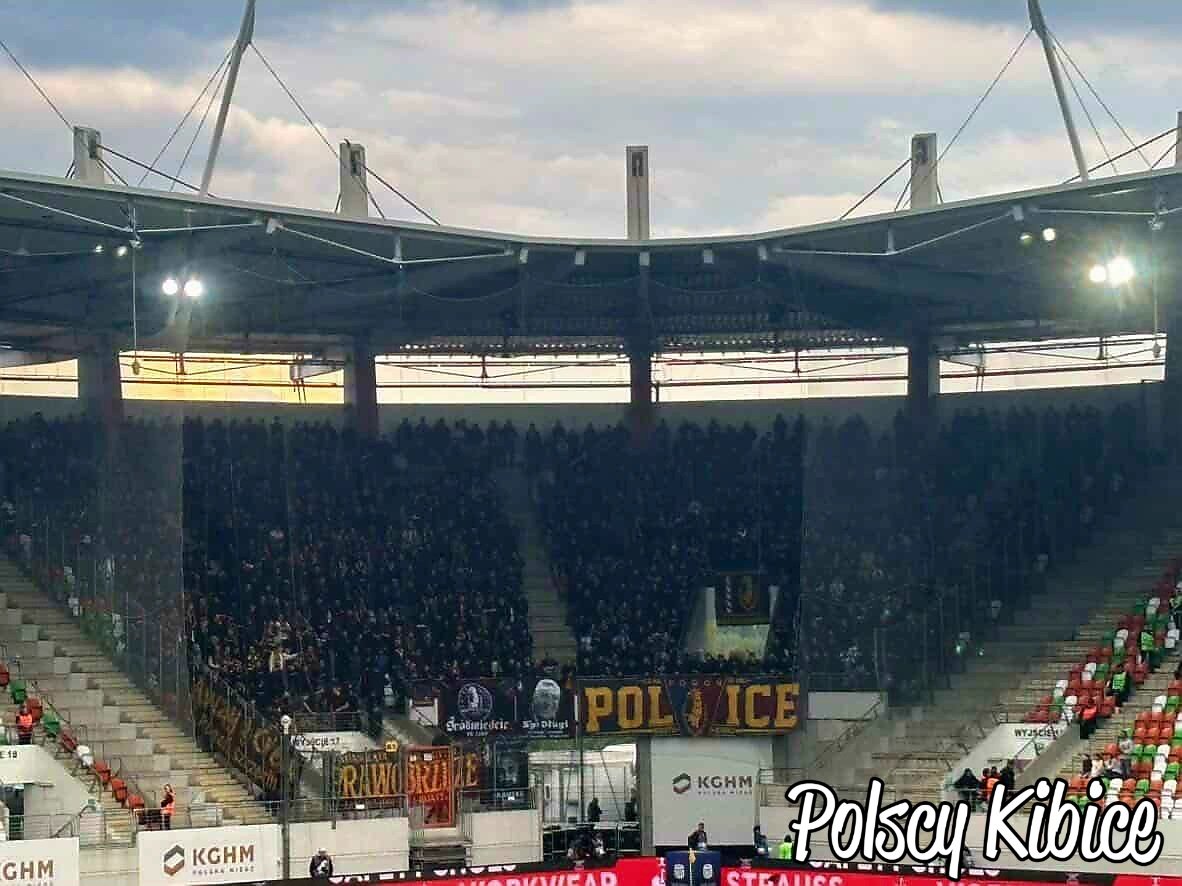 Polscy Kibice tweet media