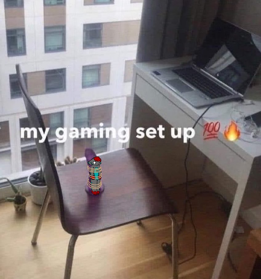 peskycatX's tweet photo. Rate my setup guys 🔥 https://t.co/Mj6u98EZ2q