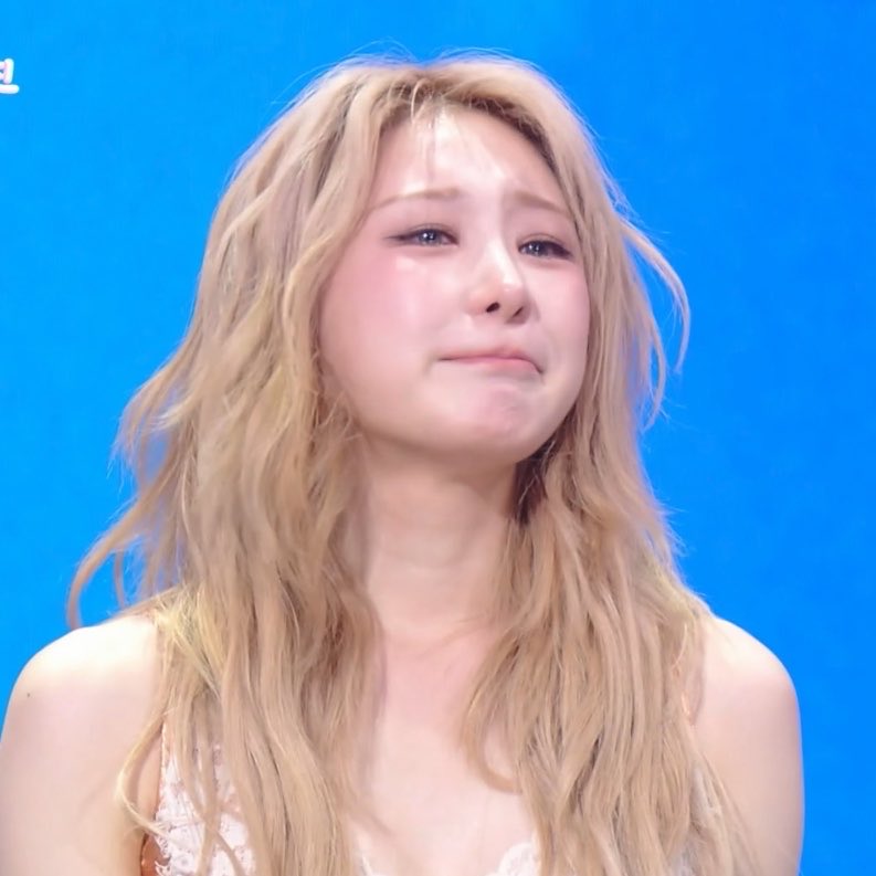 chaerit111's tweet photo. 평생 지켜주고 싶은 사람이 생겼습니다.. https://t.co/pjBX8YKkUO