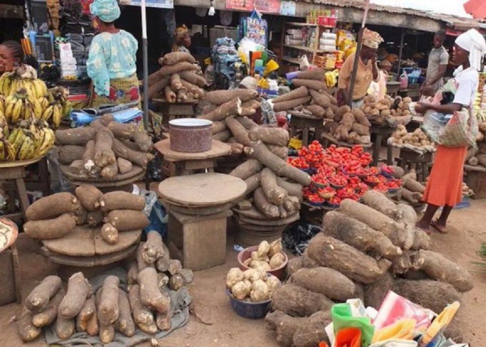 thecableindex's tweet photo. Nigeria’s food inflation rate rises for four consecutive months in 2026

Jan: 8.89% 
Feb: 12.12% ⬆️
Mar: 14.31% ⬆️
Apr: 16.06% ⬆️

<NBS, TheCableIndex>
#TheCableIndex