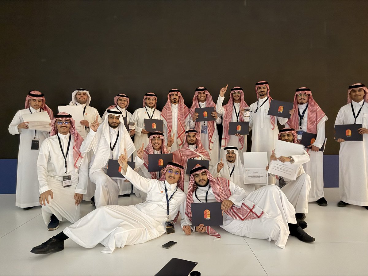 MSALNAAM_'s tweet photo. يا نسل شيخان الظفر و النواميس
اللي خذوا من كل ناموس ناموس  

WOA 3 👑 https://t.co/2TXooW1nqu