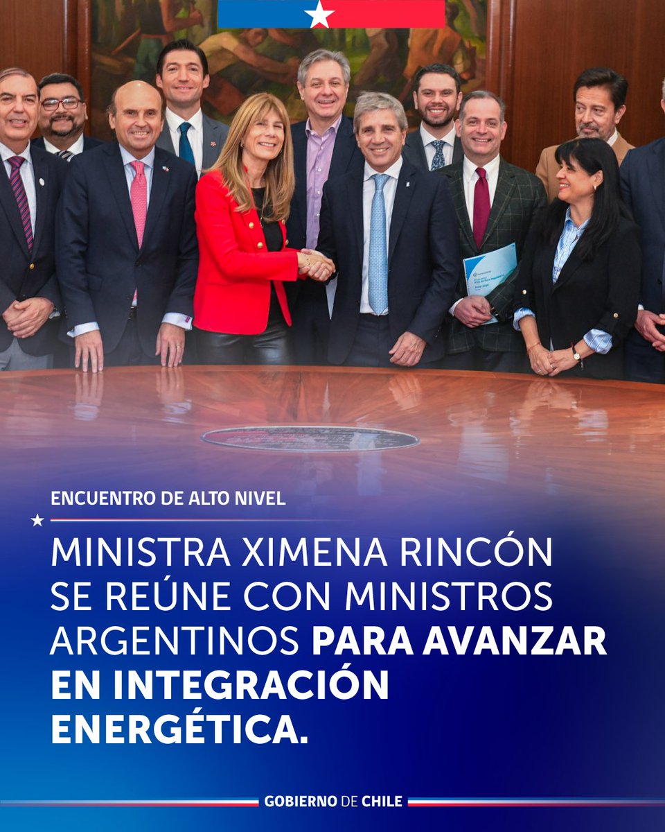 MinEnergia's tweet photo. La ministra Ximena Rincón se reunió con su par de Energía, María Tettamanti; el secretario de Coordinación de Minería y Energía, Daniel González; el ministro de Economía, Luis Caputo; y el viceministro, José Luis Daza. Conversaron sobre inversión e integración energética. 🇨🇱🤝🇦🇷 https://t.co/94JrHdDntK
