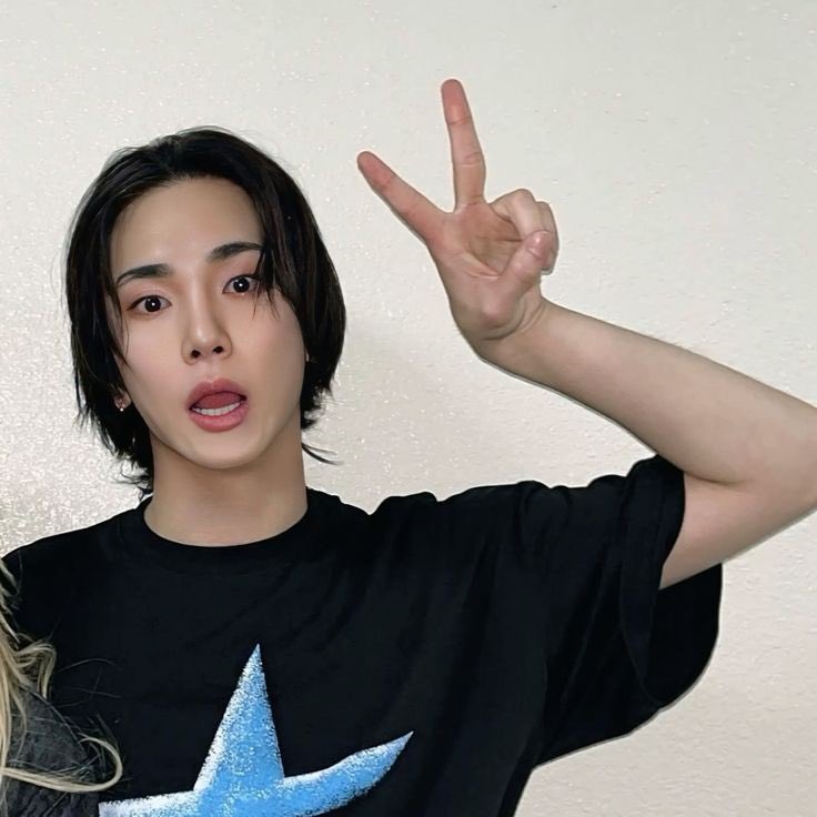 lia ༝ 𝄞 KEY IS BACK tweet media