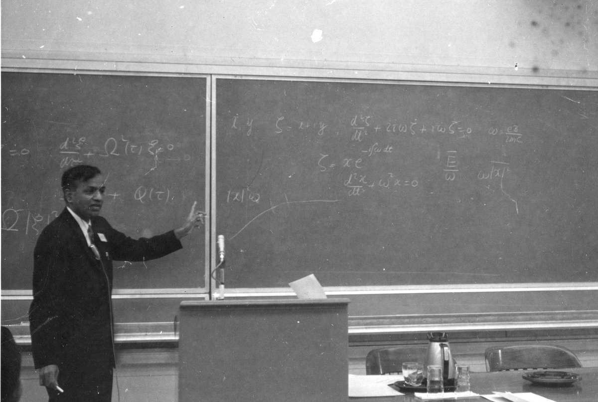 Physics In History tweet media