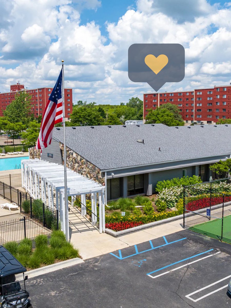 REGALTOWERSAPTS's tweet photo. Regal Towers is proud to accept Housing Choice Vouchers (HCV), making quality apartment living more accessible for residents. 🏢 Contact our leasing team today to learn more about availability and schedule your tour! https://t.co/bKn8uK7uIn