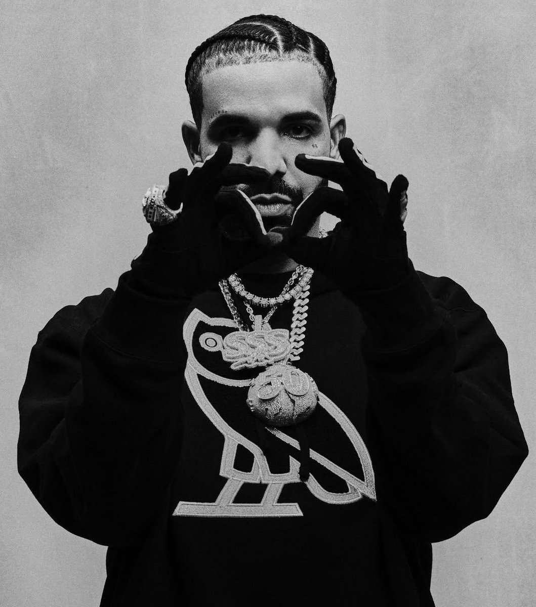 Taylors_Archive's tweet photo. Drake mentions Taylor Swift in a lyric on his album ‘ICEMAN’:

“Taylor Swift the only ***** that I ever rated, Only one could make me drop the album just a little later.”

(https://t.co/a4VtEfvVPI) https://t.co/Knm7pc5FgF
