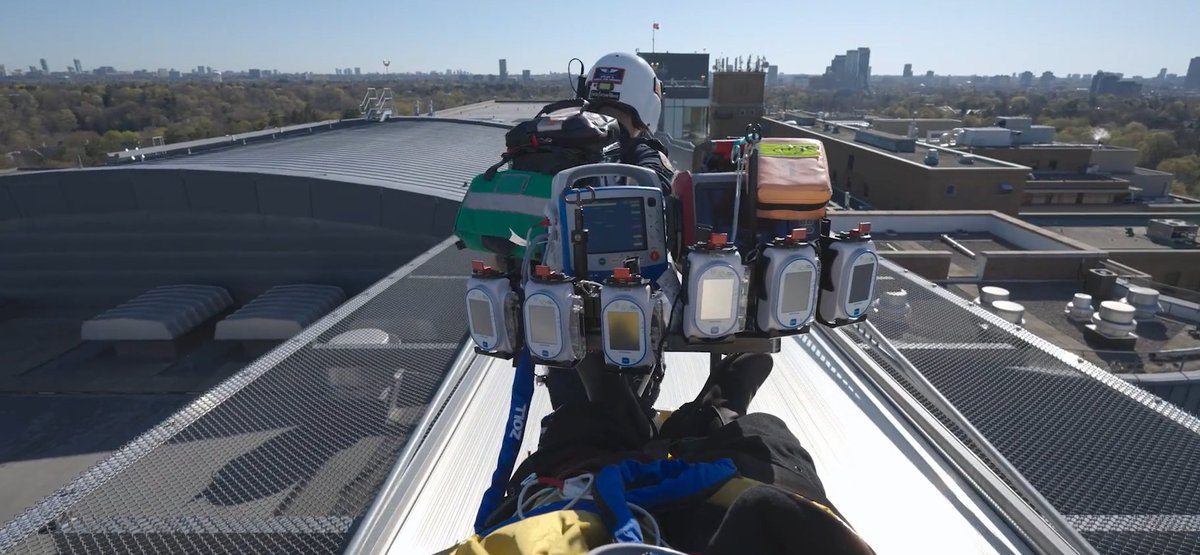 Ornge's tweet photo. The May long weekend marks the unofficial start of Trauma Season, a period of increased trauma related calls for emergency services &amp; trauma teams.

Ornge &amp; @Sunnybrook remind Ontarians to be safe and make smart decisions. We don't want to meet. Learn more https://t.co/uHMUiVGxl8 https://t.co/2VrT0wXKrI