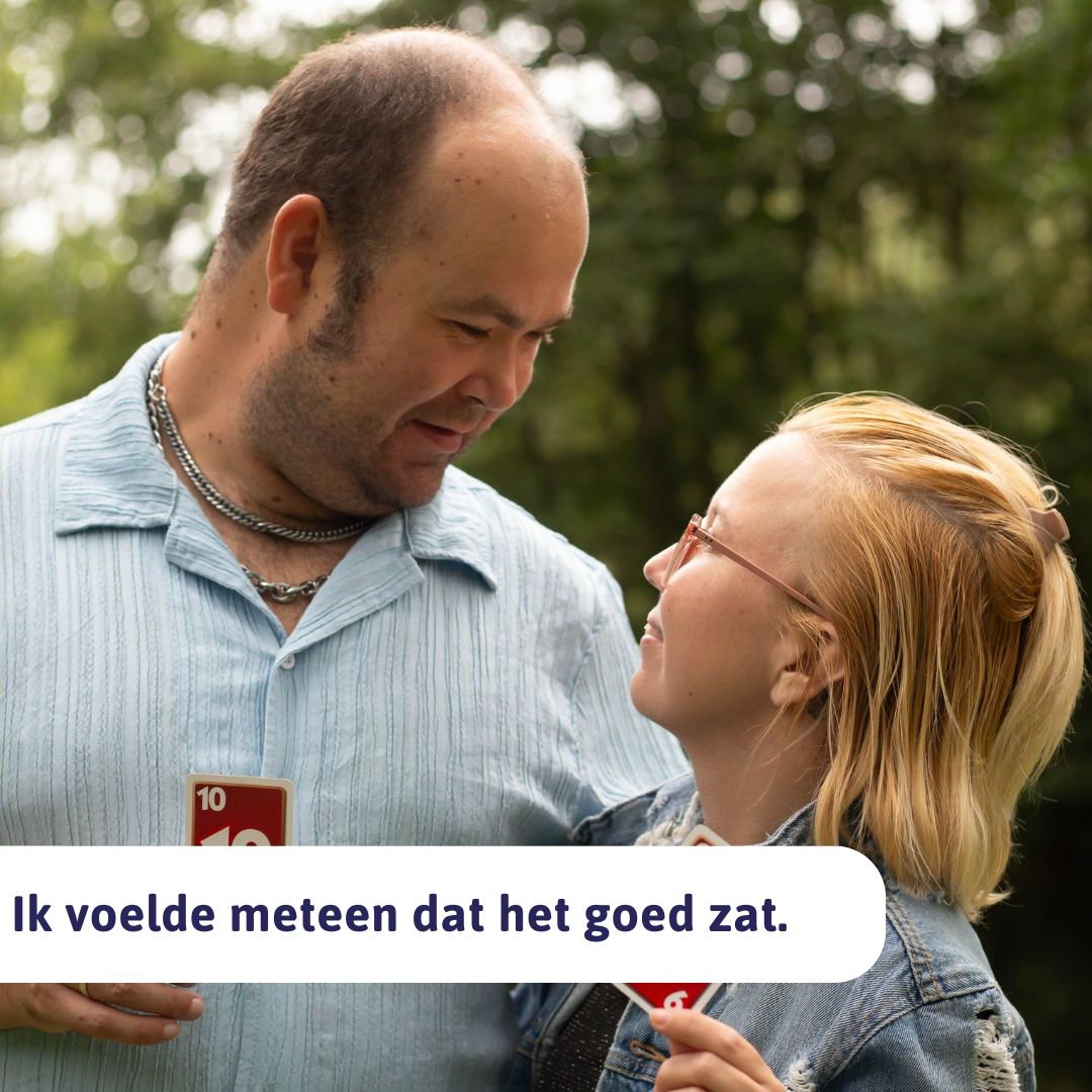 ABCDaten's tweet photo. Van een eerste berichtje naar een verloving 💍❤️
Dennis en Sylvia vonden elkaar via ABCDate. Een verhaal over vertrouwen, respect en samen sterker worden.
“Nu hebben we niet twee rugzakjes meer, maar dragen we er samen één.” 🫶
Lees hun verhaal 👇
ABCDate succesverhaal https://t.co/xw7z9QimMa