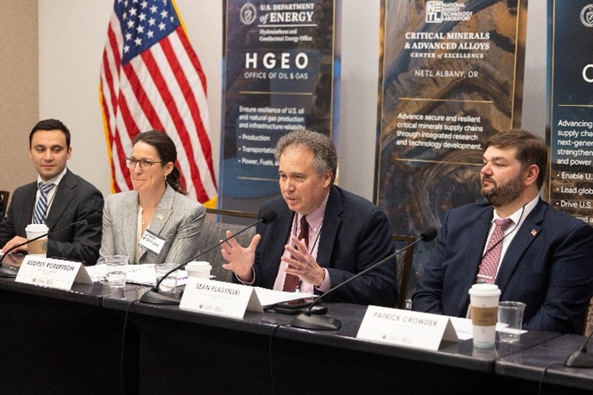 NETL_DOE's tweet photo. NETL launched its third Center of Excellence this week in Albany, Oregon, dedicated to critical minerals &amp; advanced alloys. The Lab is proud to partner with industry representatives, @HGEOgov, and @DOECMEI to advance secure and resilient critical minerals supply chains. https://t.co/ioEa4XjIIo
