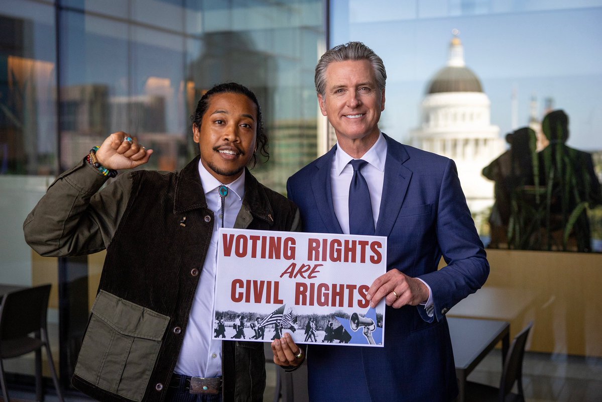 Gavin Newsom tweet media