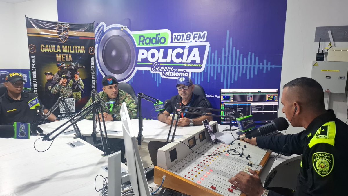 Cuarta División del Ejército Nacional tweet media