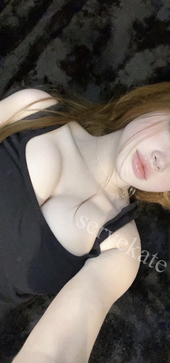 servekate's tweet photo. would u let me, a 22 year old girl, make u my sweet obedient boytoy? https://t.co/foUErj6J2Q