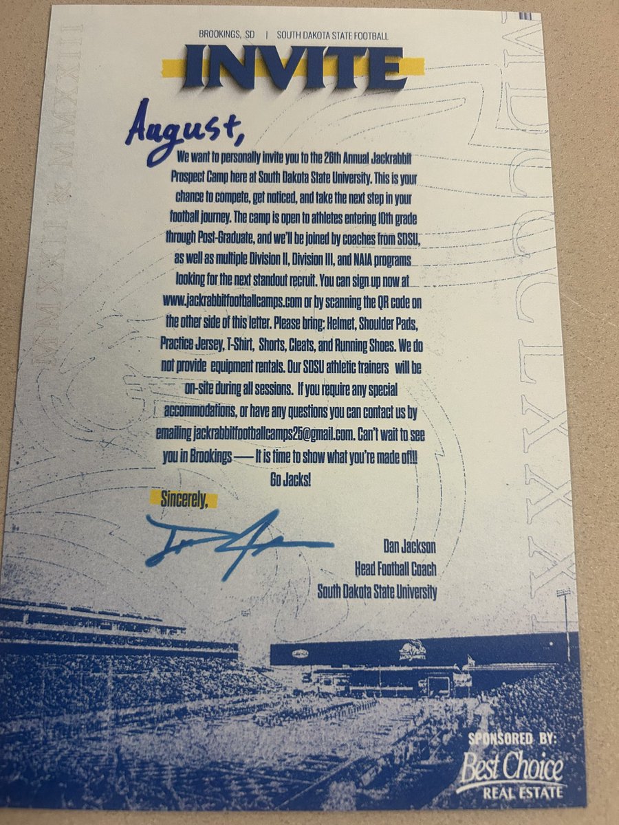 august2_breezy's tweet photo. Thanks SDSU football for inviting me to your prospect camp can’t wait to compete. @GoJacksFB @LOScrimmage @CoachDtjackson @PrepRedzoneMN @One11Recruiting @ProspectID_ https://t.co/q3jvQy285Q