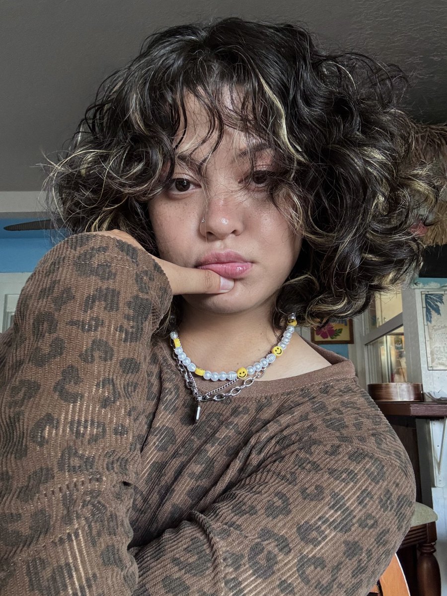 Kels ᵕ̈ is :( tweet media
