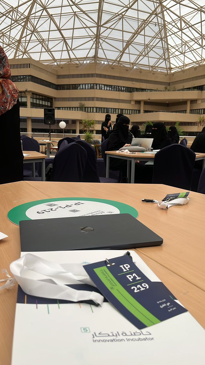 itsdrad's tweet photo. First and second day 🫀
#حاضنة_ابتكار
#جامعة_القصيم https://t.co/3WcpYbcR9M