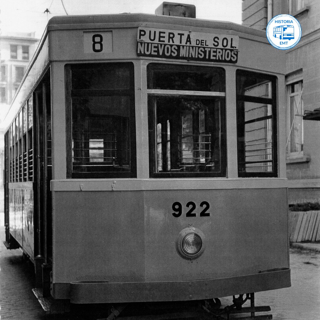 EMTmadrid's tweet photo. 🤔 Seguro que has oído la expresión 'Más chulo que un 8', pero... ¿de dónde procede?

🚋 Está relacionada con la línea 8⃣ de tranvía y con los chulapos y chulapas que se dirigían a las fiestas de San Isidro y San Antonio.

➡️ Te lo contamos en el #BlogEMT: https://t.co/00C4ldG3QP https://t.co/MuUYhsz9NH