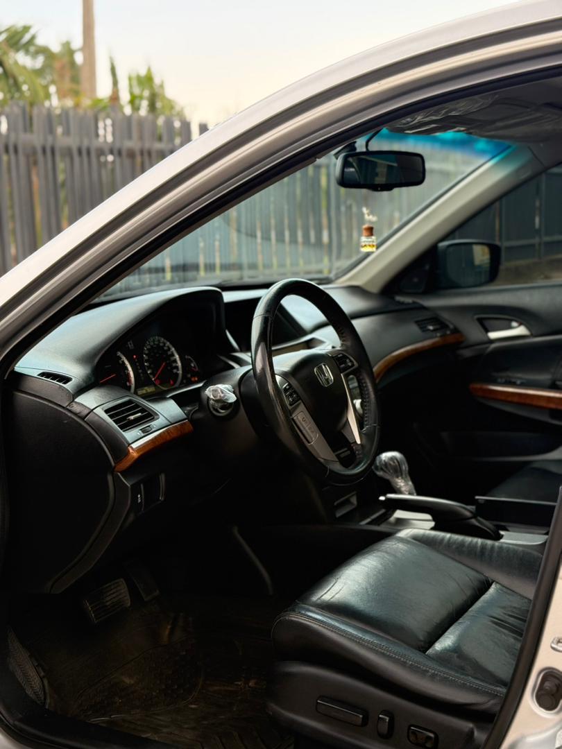 Beauty Cars tweet media