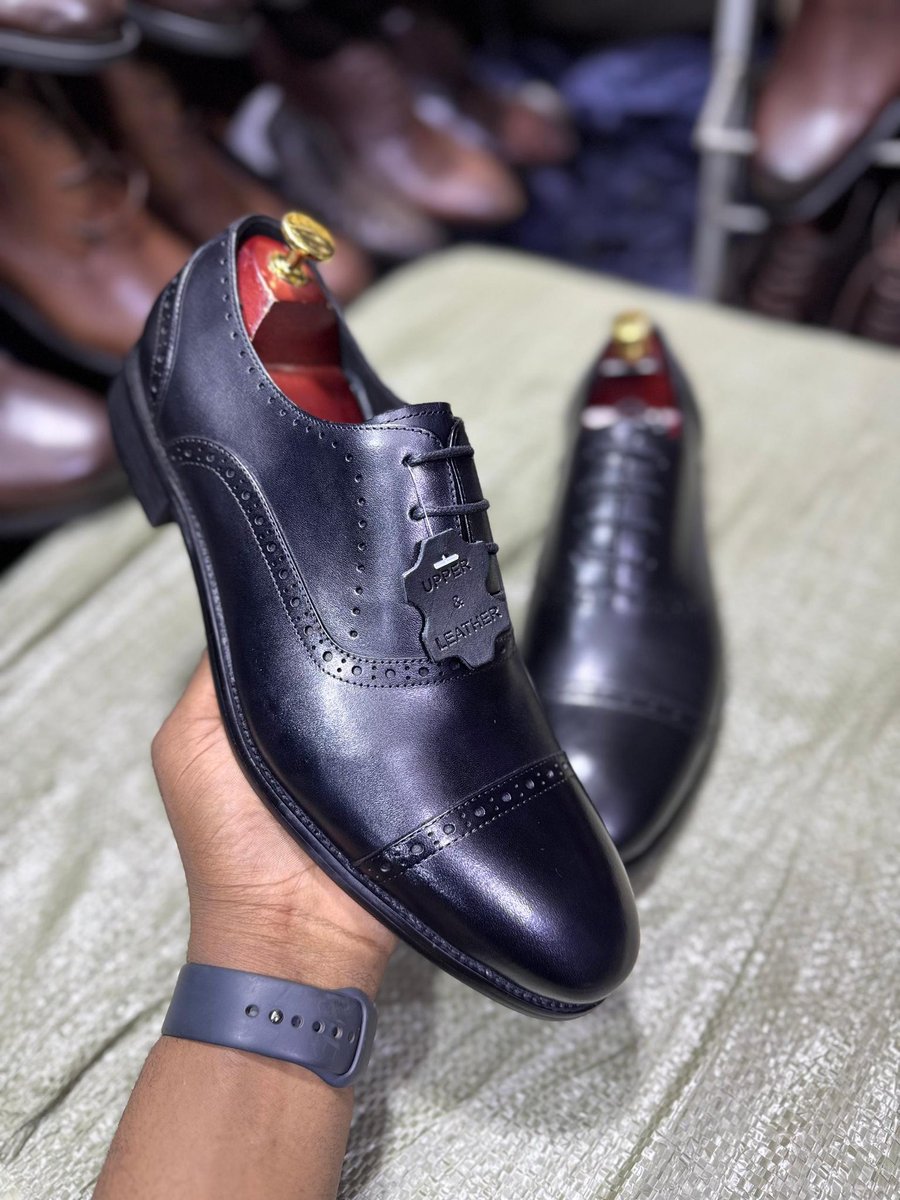 Naberz shoes tweet media