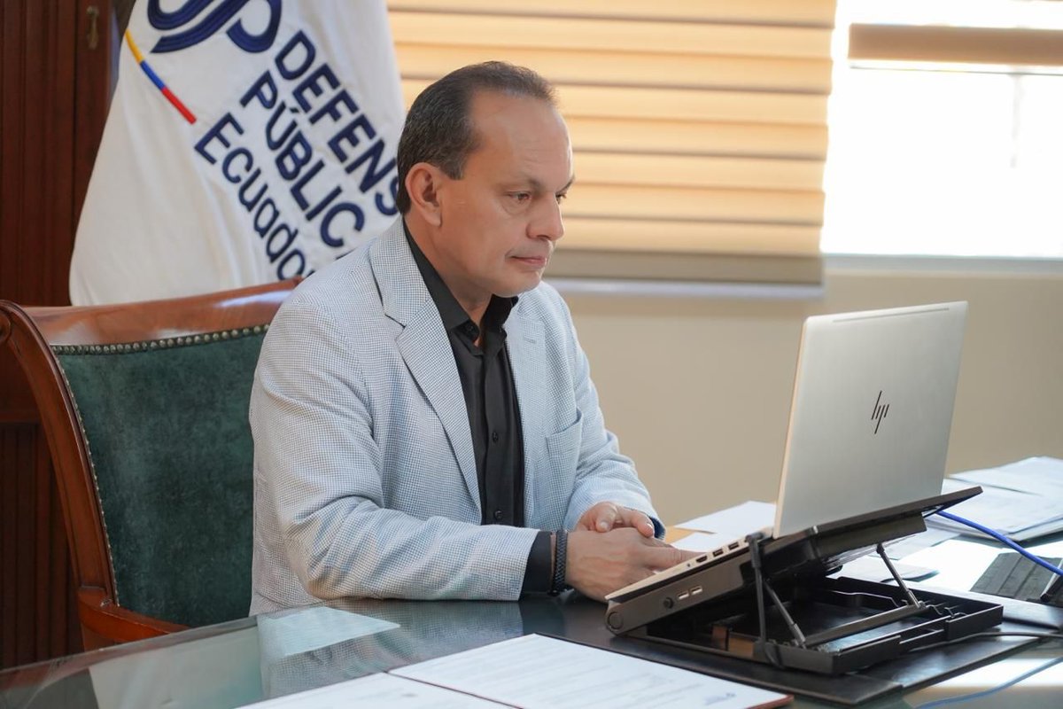 Defensoría Pública del Ecuador tweet media