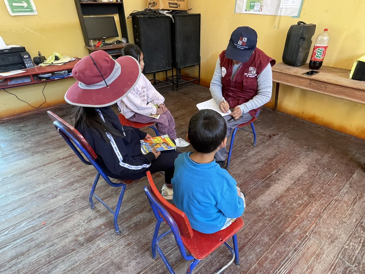 CorteArequipa's tweet photo. Como parte de la jornada nacional extraordinaria de procesos de desprotección familiar, el equipo multidisciplinario de la CSJ Arequipa realizó evaluaciones psicológicas y sociales en Alca y Taurisma (La Unión-Cotahuasi) para proteger a menores en situación de abandono. https://t.co/Ii3UjlQe5p