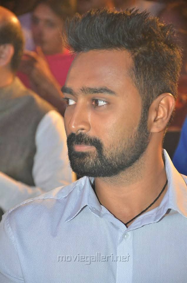 Anthuvan tweet media
