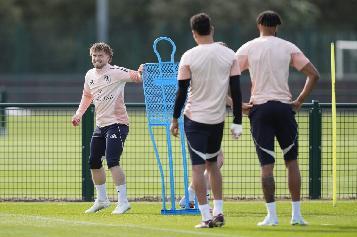 Pos Ronda Anfield tweet media
