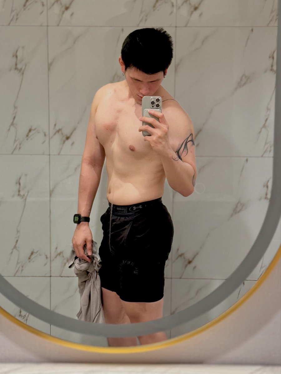 น้องชาบูว์ 🍲🫩 tweet media