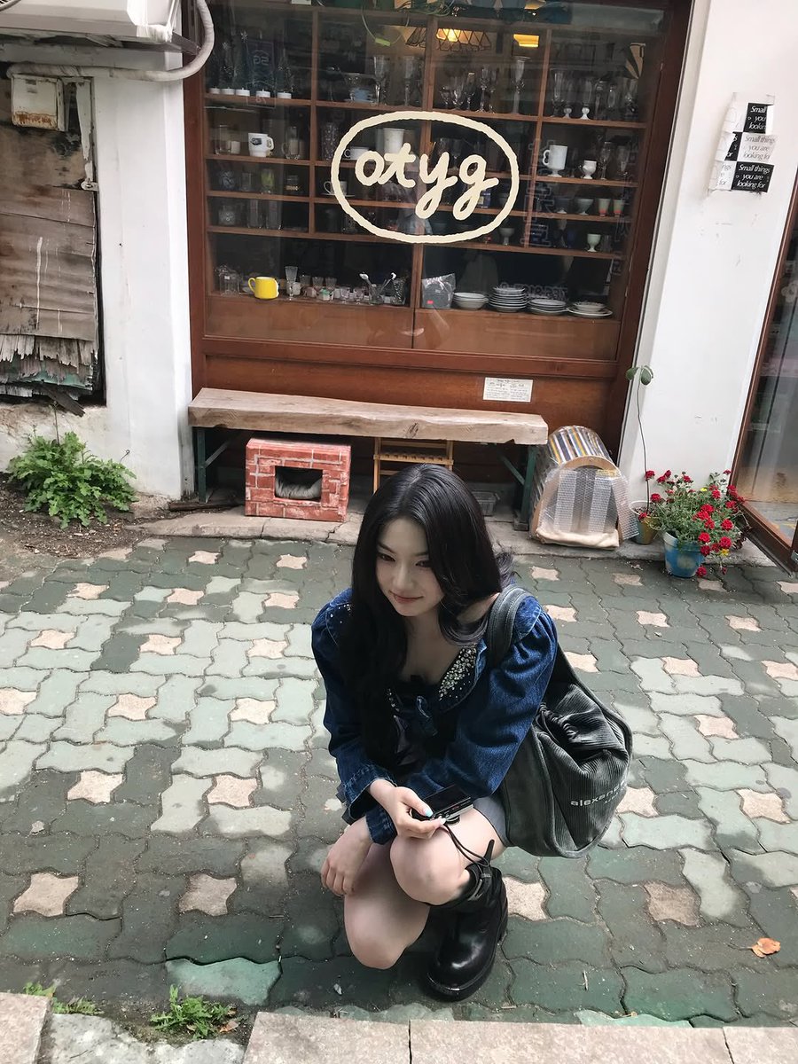 𝙄𝙎𝘼. tweet media