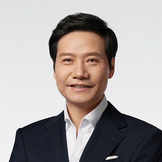 SyMonEsh's tweet photo. The CEO of xiaomi looks like Marco Rubio if he was Asian https://t.co/Xii02K4uck
