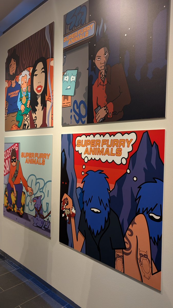 BarryTownSC's tweet photo. Talking of pop art... https://t.co/3fwqRyzmbS