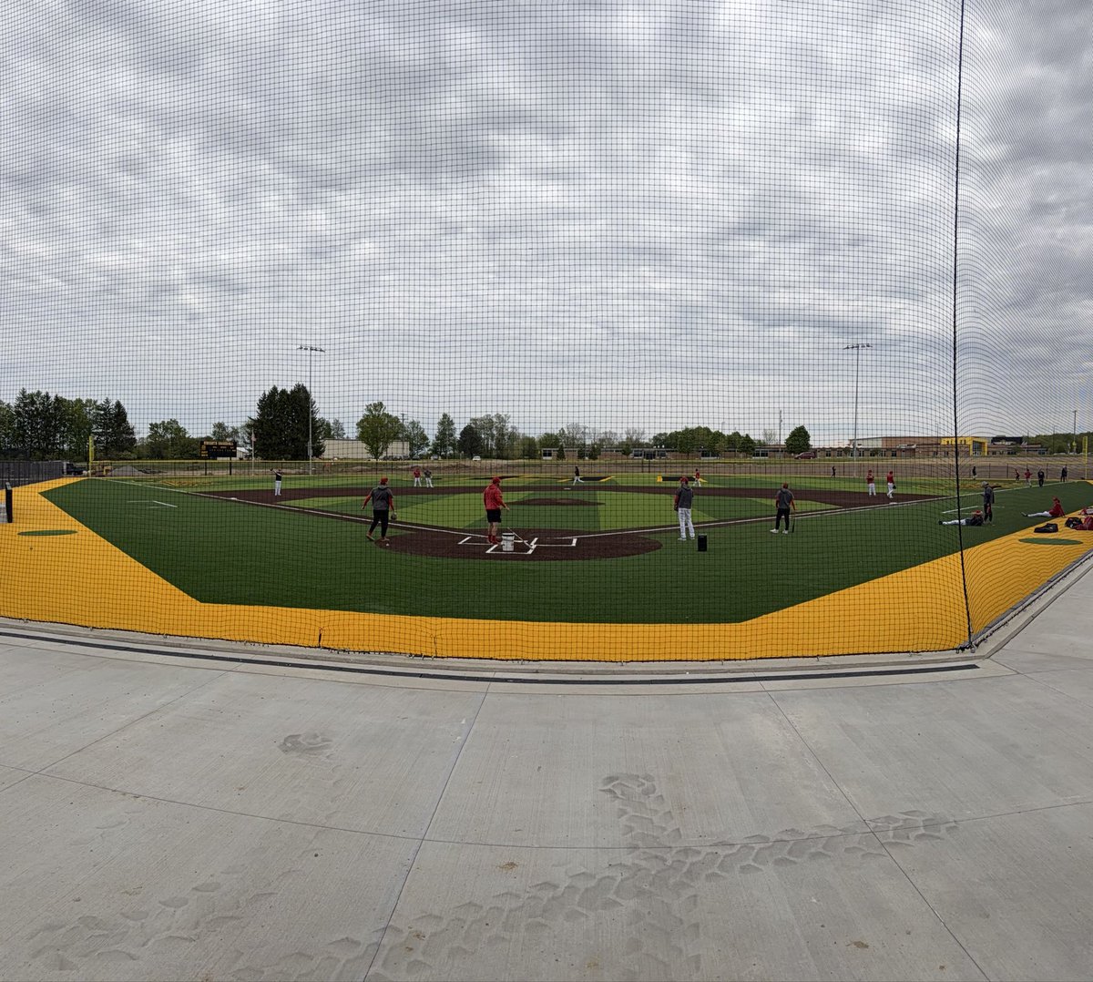 DU_BSBALL's tweet photo. Huge thank you to @KenowaAthletics and @ZinserElem for letting us use your amazing facility today. Also, congrats to the baseball team and 1st year head coach and former teammate Todd Vandenhuevel on the conference title!! https://t.co/XpC0drxeXy