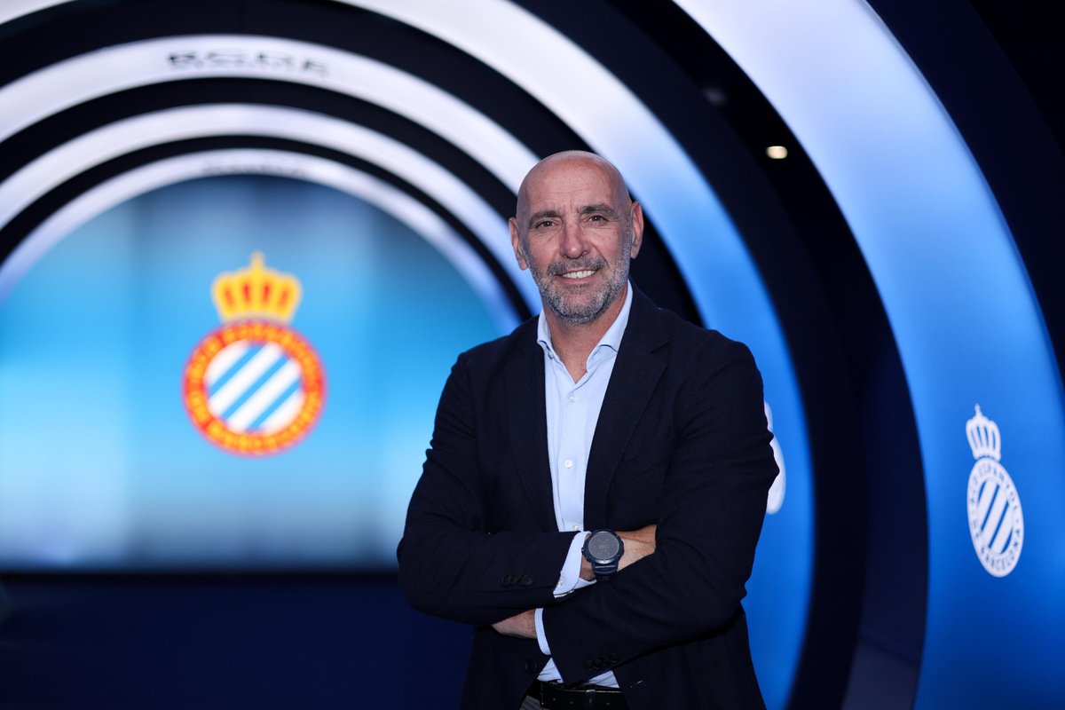 rubenmrtinez22's tweet photo. Avui a LA PRÈVIA: Sentenciar la permanència

▶️ CA Osasuna amb @ikercanosa18 
▶️ El Debat amb @JuanAsensio01 i @eriichill 
▶️ La Lupa a la calculadora

@pericos_marca @radiomarcabcn

https://t.co/tCaBu7fZYw https://t.co/a5wNiNV44W
