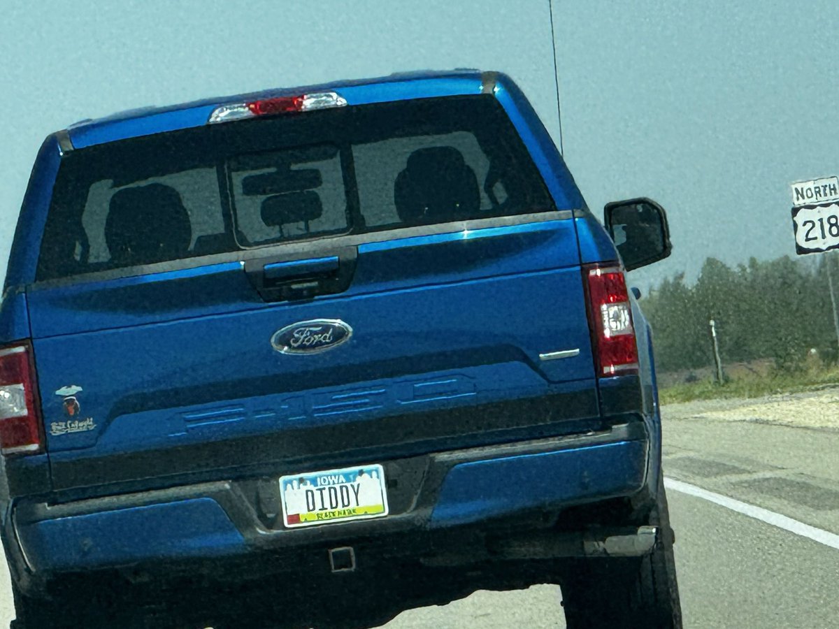 shortdaysago's tweet photo. the diddymobile https://t.co/Xam05bdVtS