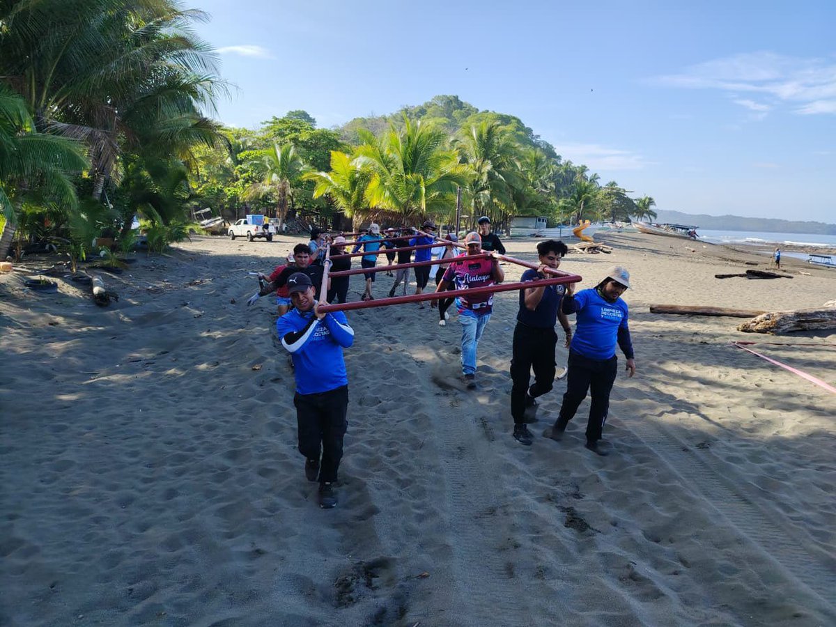 destinopanama_'s tweet photo. Con miras al inicio de la temporada de anidación de tortugas marinas 2026, MiAmbiente se realizó trabajos de rehabilitación de las estructuras de viveros para la conservación de tortugas marinas en Playa Malena, distrito de Mariato en Veraguas. https://t.co/NSAPT6mV07