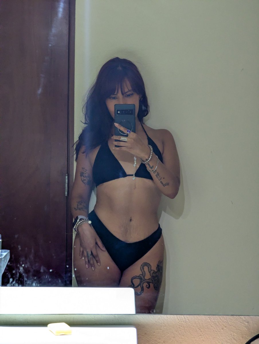 Aprilmoon04's tweet photo. Regresando a CDMX de un viajecito de acompañamiento en Veracruz ❤️‍🔥🌞
Hoy y mañana activa en la ciudad para citas 😏😘
https://t.co/k8B2VgDLNq Sigue el canal de Luna De Abril para conocer días y horarios disponibles ✨📲❤️‍🔥: https://t.co/t1YzCaEOGH https://t.co/R8afKmfOKG