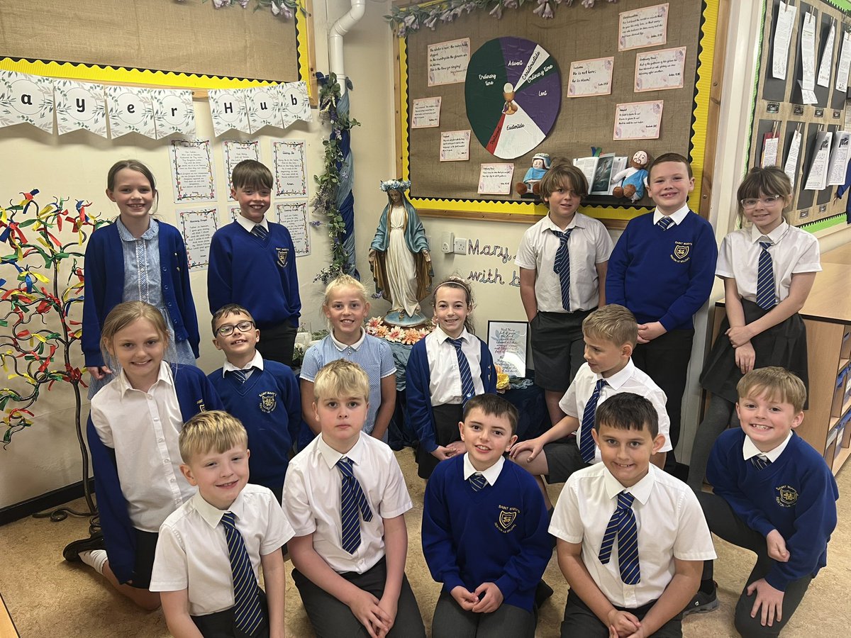 FedStMarys's tweet photo. Please keep our Year 4 children in your prayers as they prepare to receive the Sacrament of First Holy Communion tomorrow. May this special occasion bring them closer to Jesus and fill their hearts with faith, joy and peace. 🙏⛪✨ https://t.co/DP08A1NM23