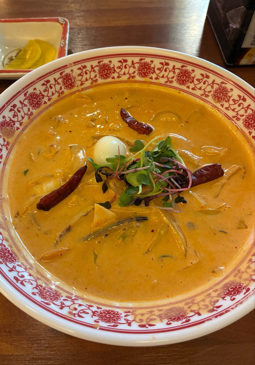 frutan_girl's tweet photo. これ鼻フルギプス取れた直後に食べて、美味すぎて1人で泣きそうになった記憶あり😭💖タッチパネルなのありがたいし、江南で肌管理間の1人ご飯の選択肢TOP 3に入る🥄✨✨ https://t.co/oqOf3V1yWJ