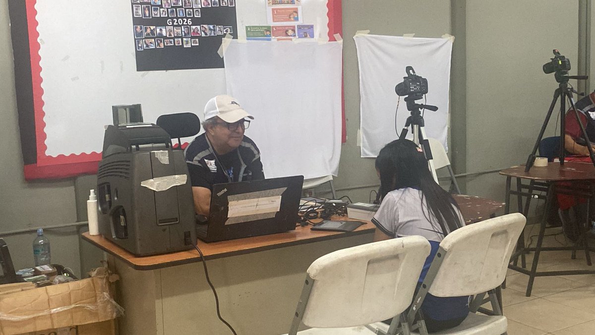 conamaj's tweet photo. Desde Sierpe de Osa:
La Feria Interinstitucional ya arrancó y ofrece variedad de información sobre servicios públicos orientados a la población.
Agradecemos el compromiso y coordinación a cargo de la facilitadora judicial Wendy Latouche Segura para la realización de esta feria. https://t.co/pcoasp8uma
