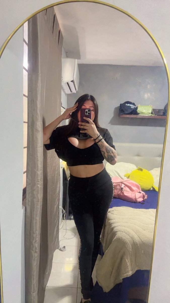 leaMon28's tweet photo. Gym time 💪 

#trans #mty #chicafit #mujertrans #transmex https://t.co/JfGvwaEGQ4