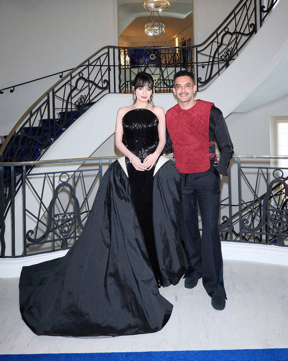 Harper's BAZAAR Thailand tweet media