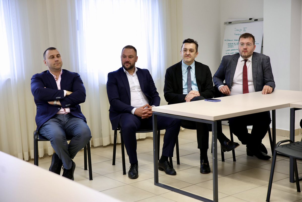 Ministarstvo finansija Crne Gore tweet media