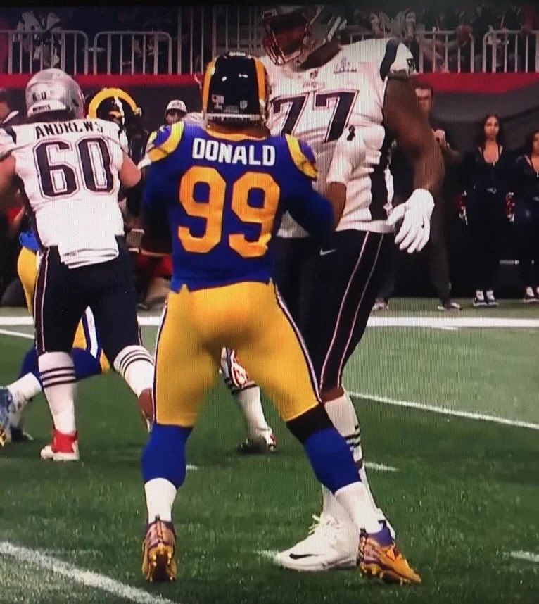 Brycen2047's tweet photo. Trent Brown in Super Bowl 53

That dude rocked. https://t.co/Hu465lTebe