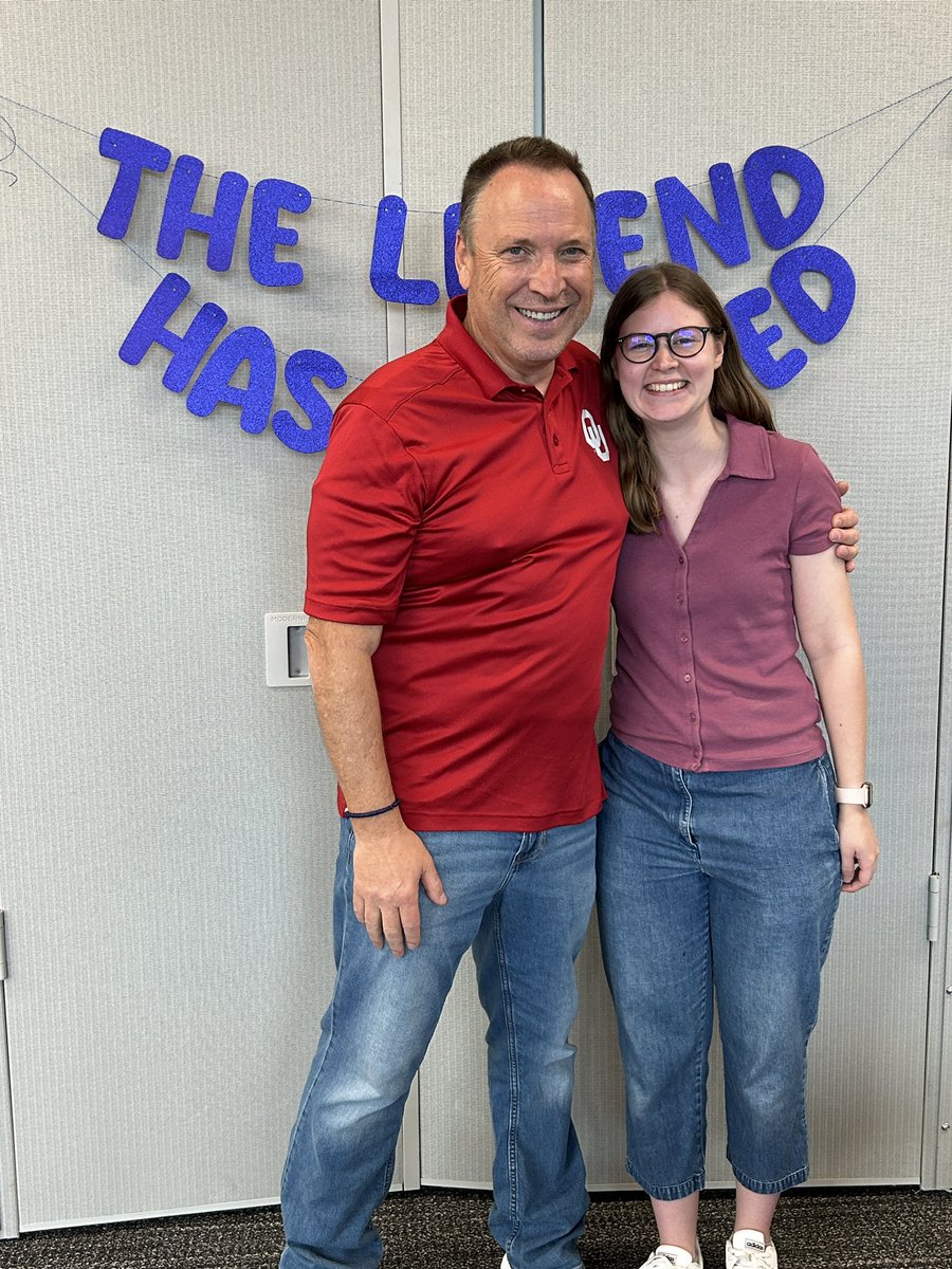OlssonInquiry's tweet photo. Huge shoutout to Bill Begley who served as the public information officer for the City of #Edmond. He answered calls and questions from three generations of @edmond_news reporters and will now enjoy his hard-earned retirement! 
@MrBSquared https://t.co/b64s5RvWTJ