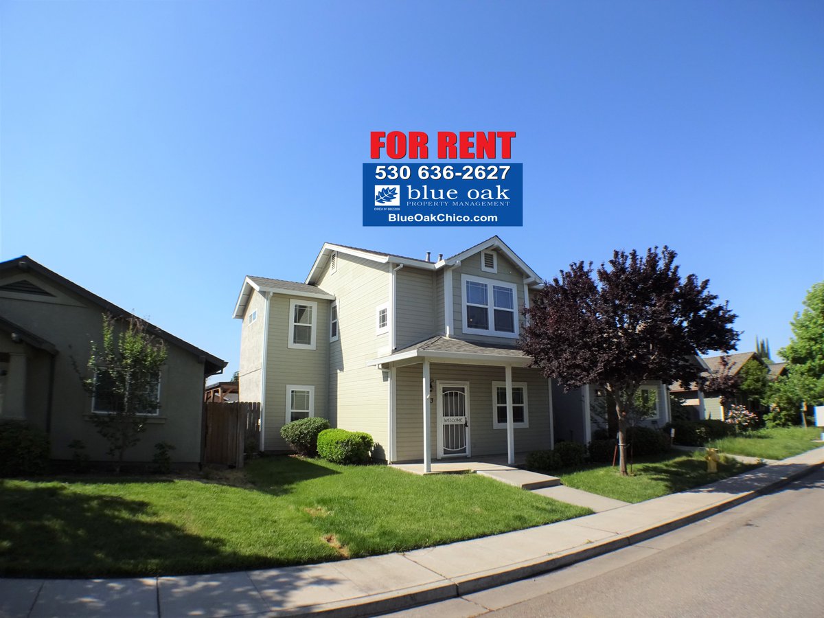BlueOakChico's tweet photo. For rent of $2200 per month a 3 bed 3 bath house located at 573 Eaton Rd in Chico, CA.  Ensuite baths in each bedroom.  https://t.co/9rkUg3nyNc for more info. https://t.co/IDCSqe8gGr