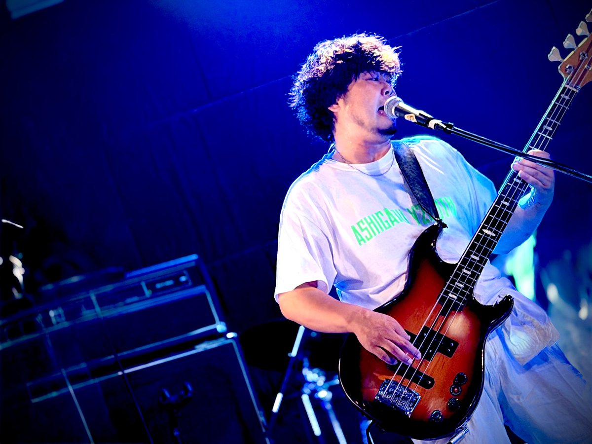 moppy_12345's tweet photo. 2026.5.15 fri

そんな今日のおスギさま🎸

#杉原草太 #アシガルユース
#ツナギにTシャツの花さんスタイル https://t.co/IeargzUhIu